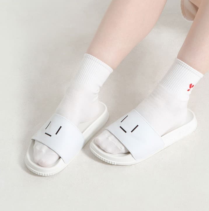 [23.65] EMOTICON SLIPPER WHITE ★hit item☆ 5