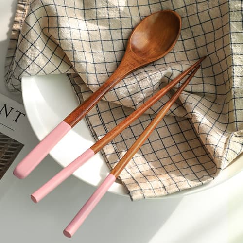 Wooden Spoon Chopsticks Sets Korean Dinnerware Combinations Chopsticks and Spoons Set for Home Kitchen or Restaurant (4 Pairs) 3