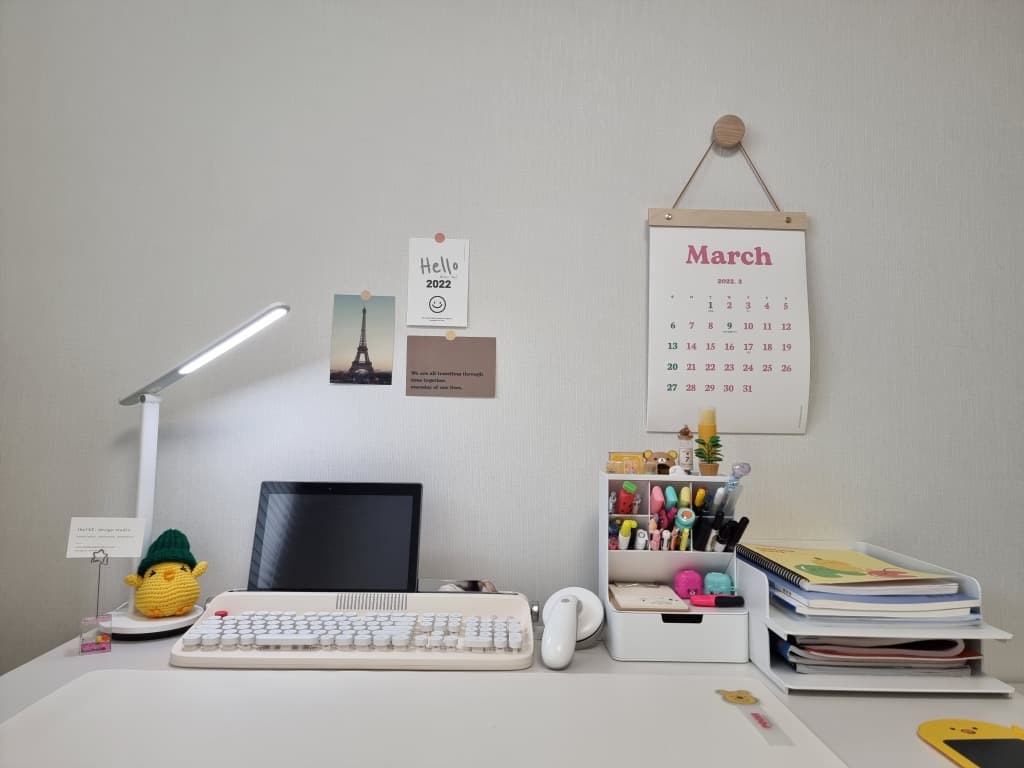 [Actto] MP-54 Milky desk pad that goes well with retro keyboards 4
