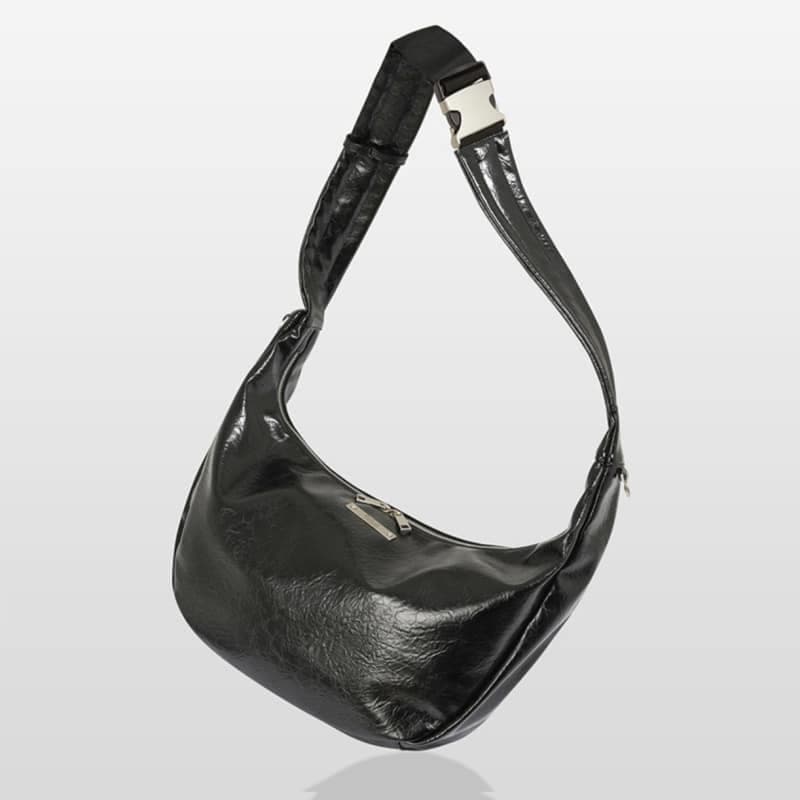 FALLETT / CRACK LEATHER MOON BAG