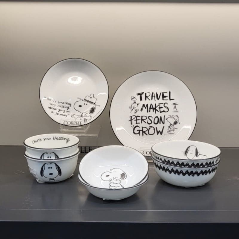 CORELE / Snoopy Dinner 8P Set / E