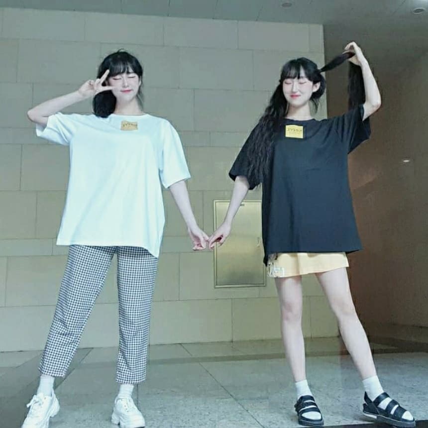(KINYE_T) KINYE's logo t-shirt - White 3