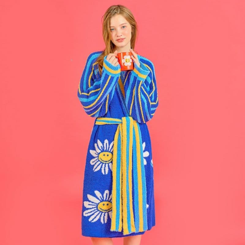 WIGGLE WIGGLE / Classic Smile Lounge robe