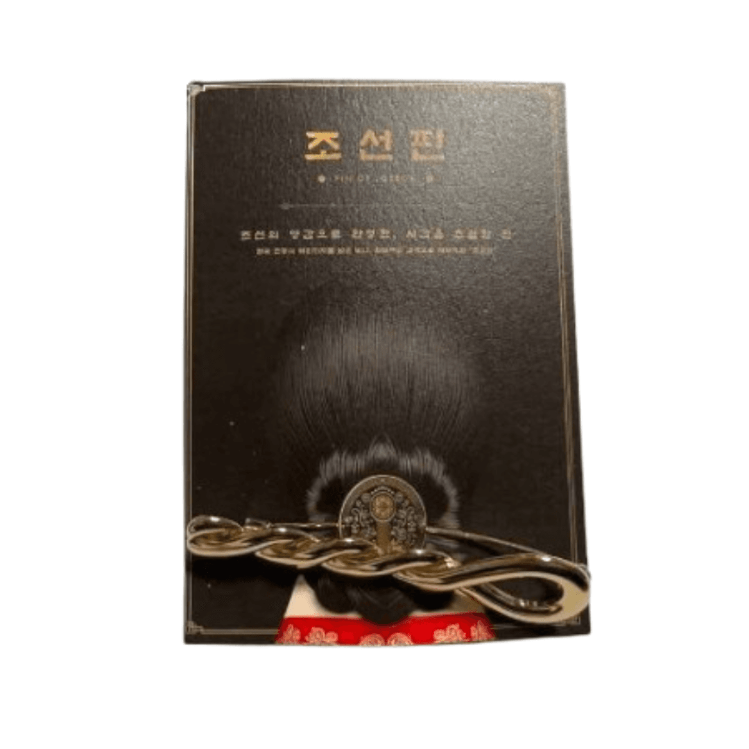 Pin of Joseon Golden Twist Line Brooch – Korean Heritage Inspired Souvenir Pin, Minimalist Hypoallergenic Gold Line Accessory